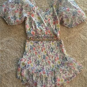 Saylor floral set size small